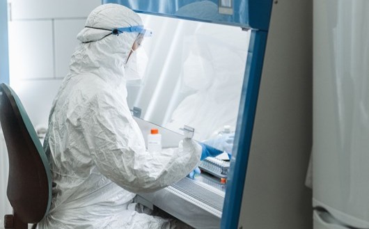 Laboratoire modulaire de biosécurité Kum Concept conforme aux normes OMS pour la manipulation d'agents pathogènes